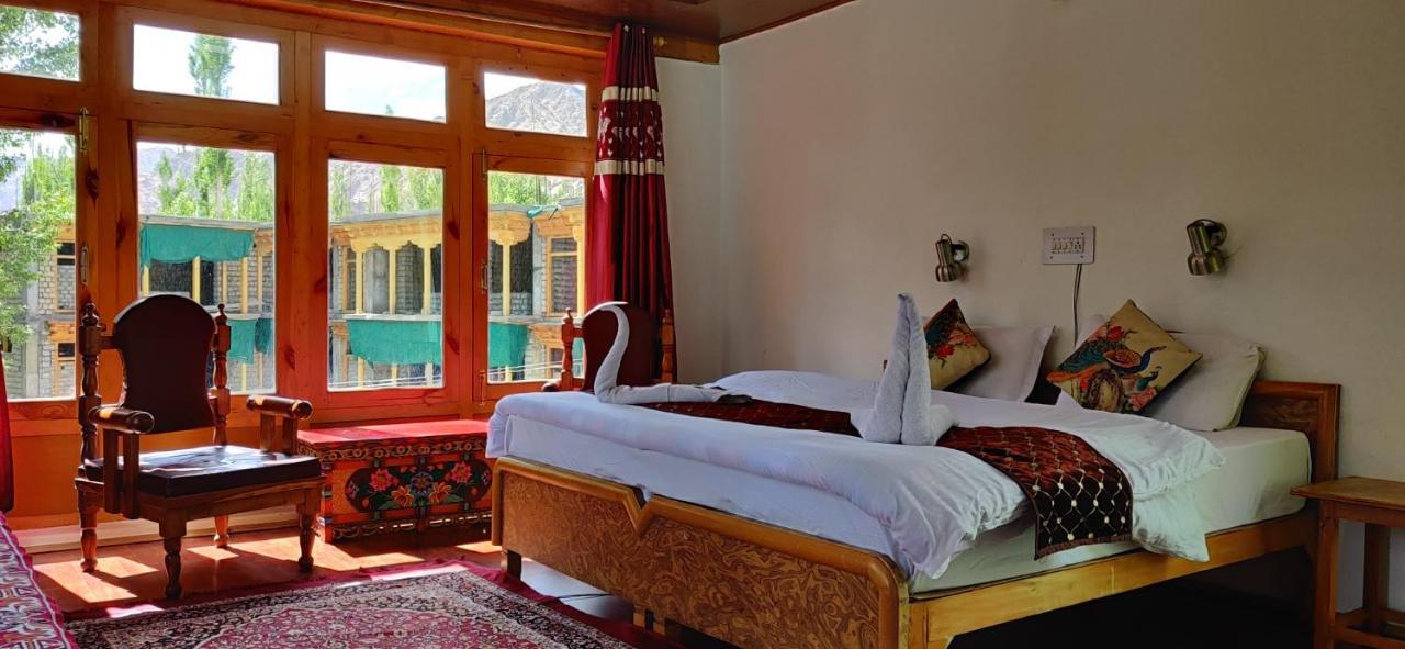 Youthok Guest House 레 외부 사진